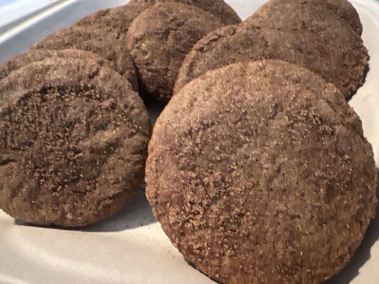 Ginger molasses cookies