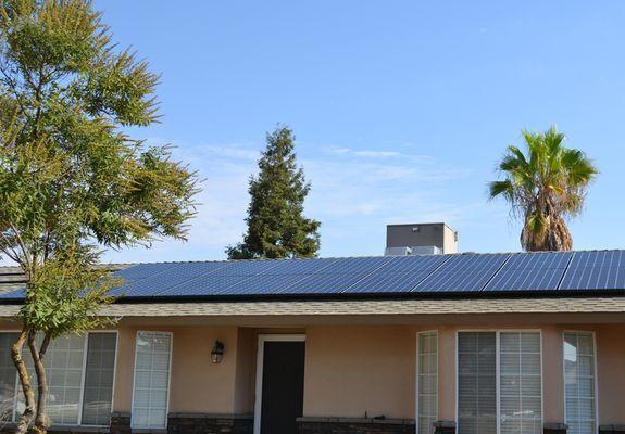 Reduce your electric bill, not your curb appeal. SunPower® solar panels are more powerful, more durable and more attractive.