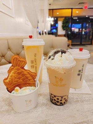 Oreo milk tea, bubble milk tea, taiyaki