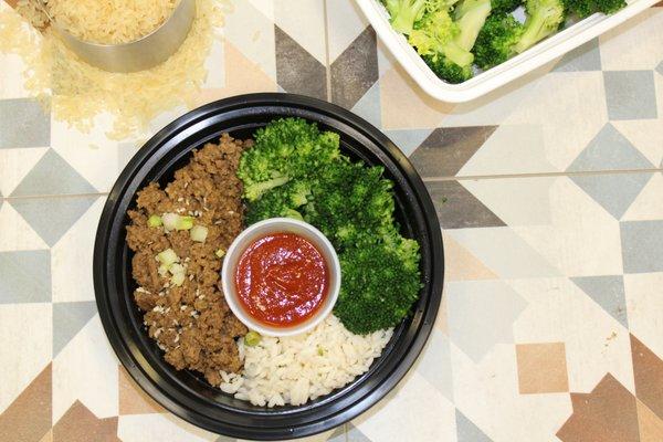 Teriyaki Ground Beef With Rice and Broccoli