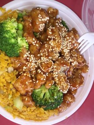 Sesame Chicken -Lunch Special $6.00