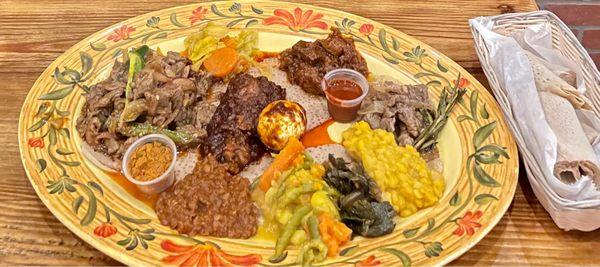 Queen's Platter with Queens Beef Tibs