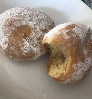 Paczki - Cream and apple (Not pictures: Blueberry!)