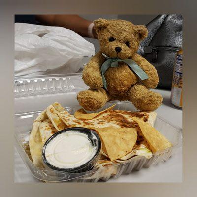 Bourdi Bear  loves the Lobster Quesadilla! #RJMGrill #BriocheCafe #SunValley #mexican