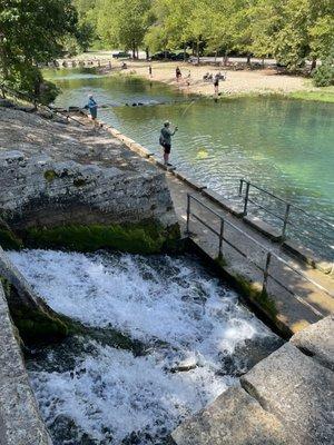 Roaring River State Park