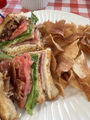 1/2 club sandwich with homemade fries.  One of the best sandwiches I've ever eaten. Excellent service and very clean restaurant.