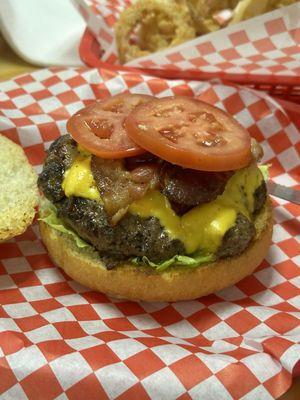 Bacon cheeseburger