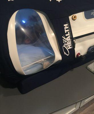 Our sister clinic located in the same building at Suite B offers hyperbaric oxygen chamber treatments.