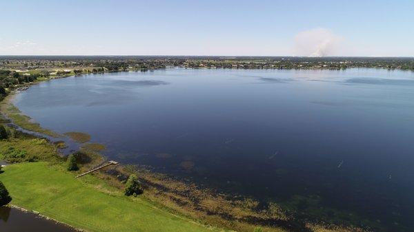 Enjoy chain life living on Lake Winterset