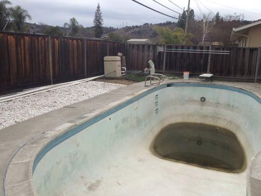 40 year old pool before removal in San Jose