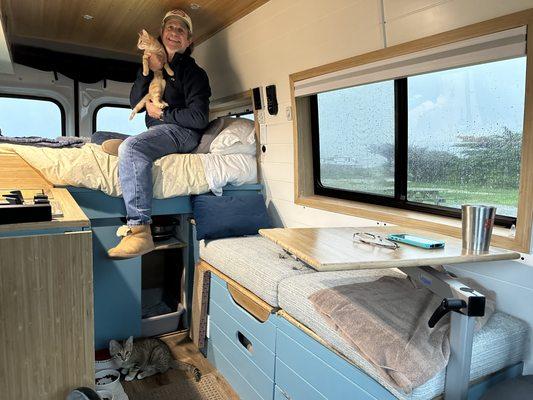 Scenic Vanlife Rentals and Builds