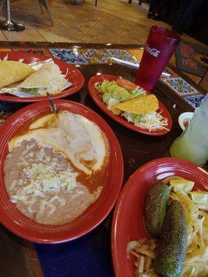 lunch combo with chile relleno beans Taco and guacamole salad.  Excellent like always.