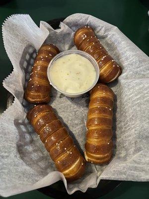 Pretzels & Cheese