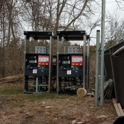 Old gas pumps gave been replaced with new spiffy ones