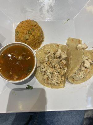 Kids chicken tacos