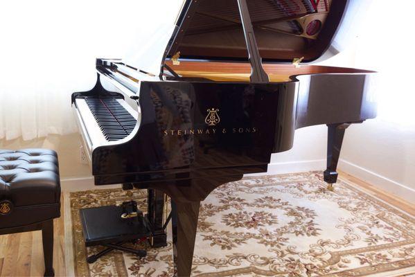 Steinway Piano Gallery