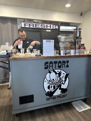 Mobile coffee cart station