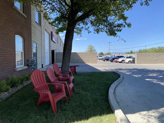 Outdoor waiting  area