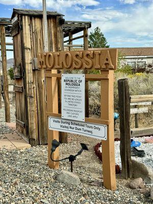 10.06.24 The Republic of Molossia is an unrecognized country inside the U.S.