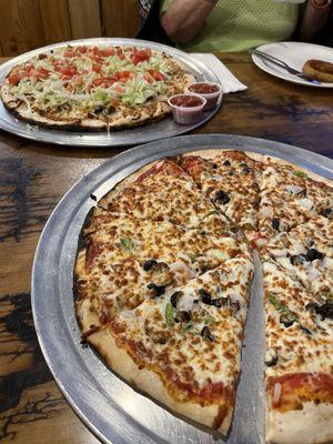 Veggie pizza and Taco pizza!! As delicious as it looks!!