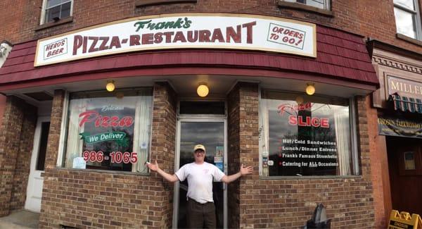 This is franks pizza of Warwick NY. Owned and operated by Matthew & Frank Rinaldi for 37 years.