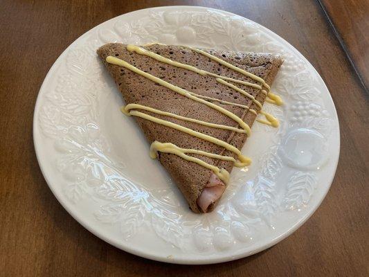 Ham and Gruyère crepe