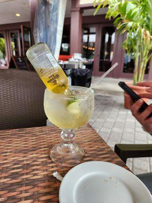 Ronarita (margarita with a caronita)