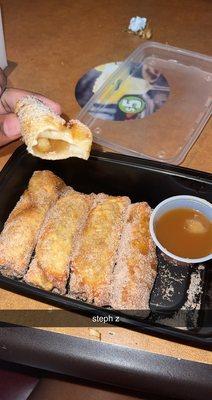 New apple pie Egg Rolls w caramel sauce