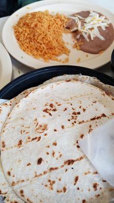 Rice, beans and flour tortillas