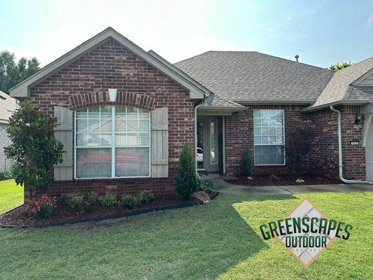 Front Yard - Curb Appeal Landscaping