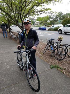 Riding my Bianchi Camaleonte Sport to work