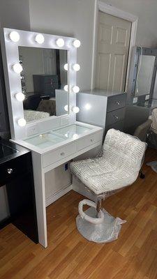 Vanity best price 1321 descanso ave San Marcos ca 92069