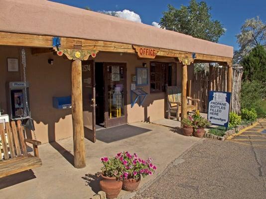 Exterior view of the office at the entry to the RV park.