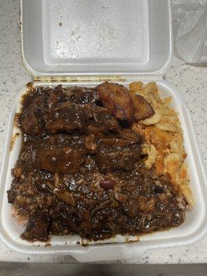 Oxtail, Rice & Peas, Fried Plantains, Baked Mac & Cheese