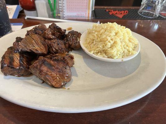 Teriyaki sirloin tips and white rice