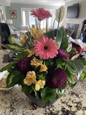 My gorgeous birthday arrangement from my best girlfriend!!