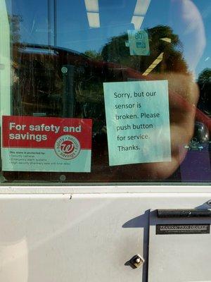 Drive-thru at Walgreens Clayton. Has been closed for months now.