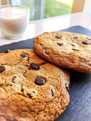 Homebaked Chocolate Chip Cookies