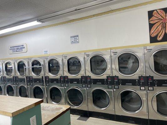 Sunland Coin Laundry