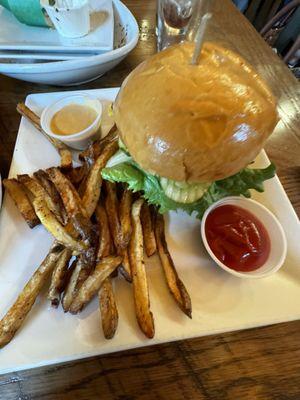 Creek Pub Burger