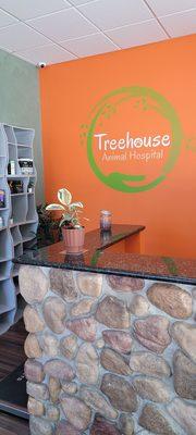 Treehouse front desk