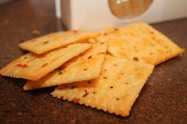 Creole St Spicy Crackers