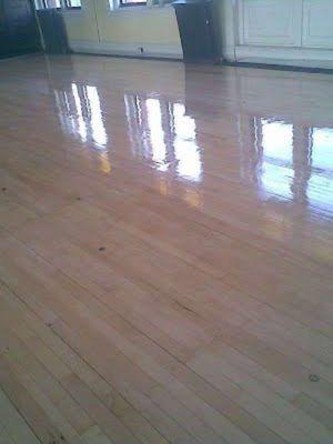 Sand refinish oil base finish high gloss