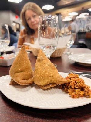 VEGETABLE SAMOSA-V