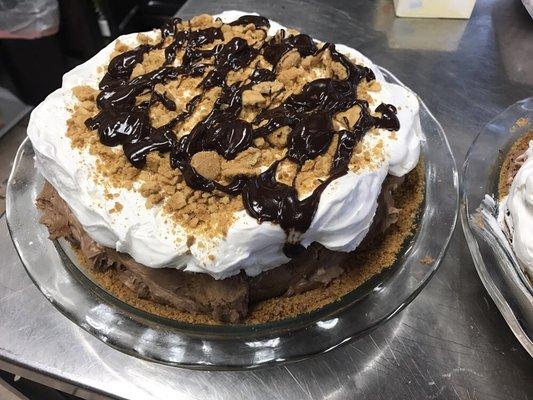 Chocolate Nutter Butter Pie