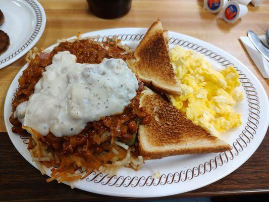 Eggs, toast and hash browns all the way.