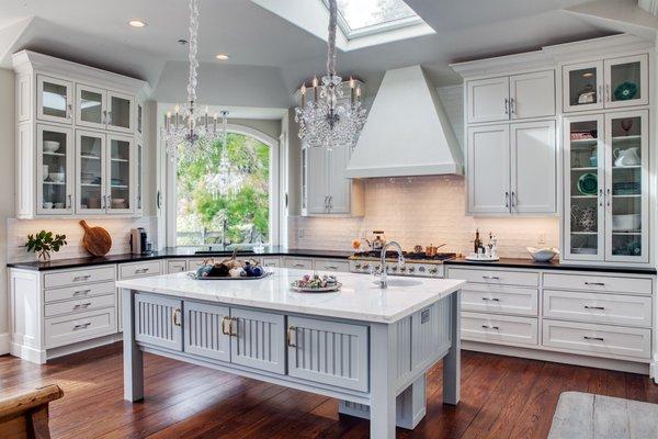 New Kitchen Remodel Completed!