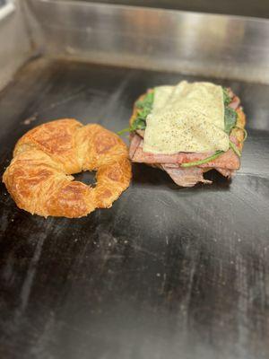 Ham , cheese, spinach croissant