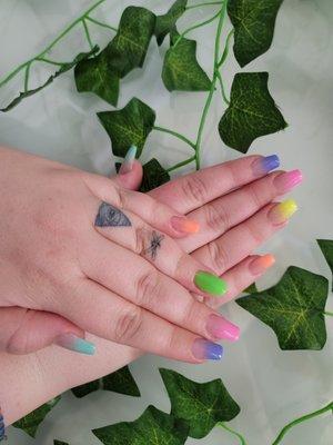 Nails neon ombre