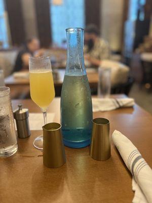 Bottomless mimosas